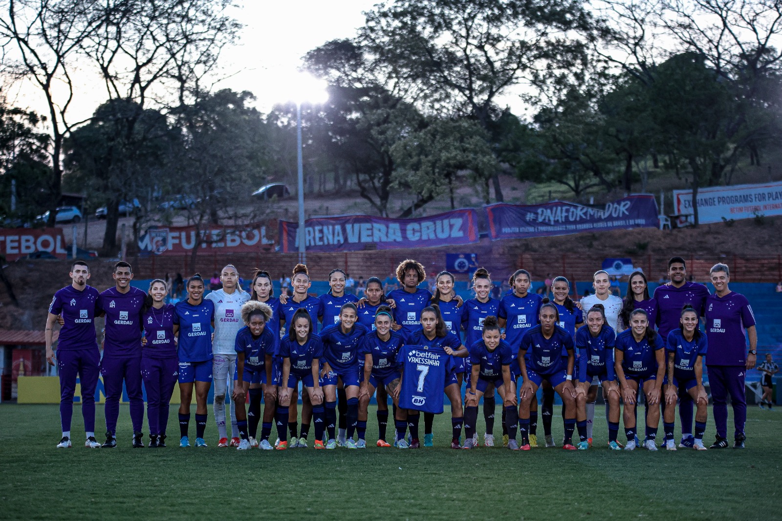 Ingressos para Cruzeiro x Uberlândia, pelo Campeonato Mineiro Feminino, estão disponíveis