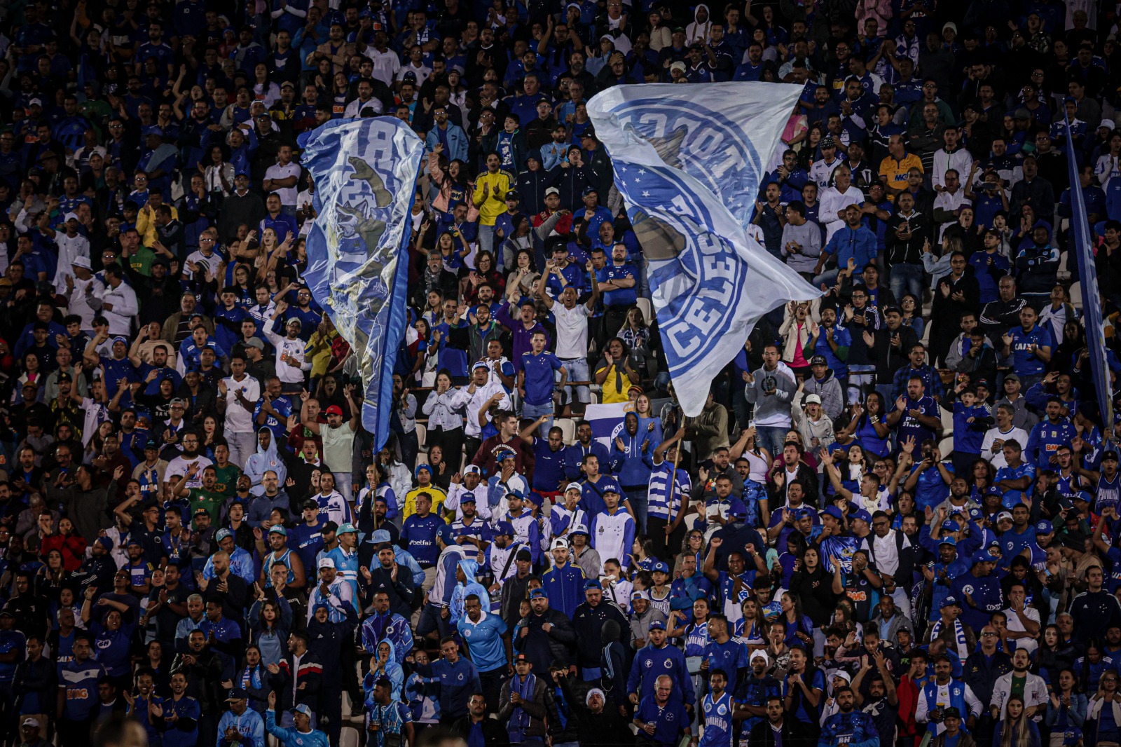 Cruzeiro oferece desconto nos ingressos para os sócios 5 Estrelas no clássico contra o Atlético-MG